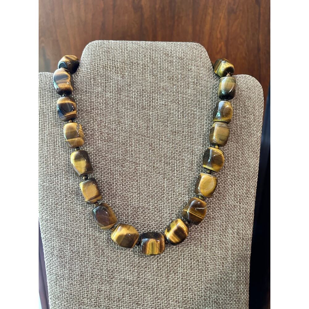 Natural Tiger’s Eye Pendant Necklace Gold Tone Earthy Statement Jewelry